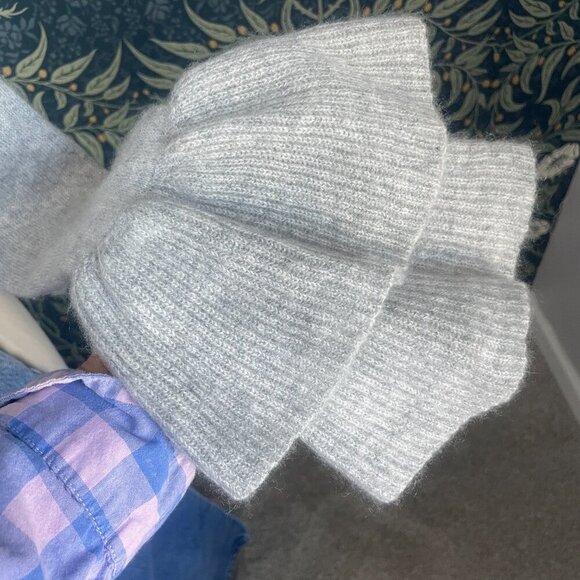 Antonio Melani Light Gray Vera Poet Ruffle Cuff 100% Cashmere Sweater - Picture 4 of 10